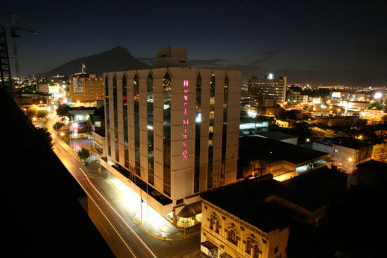 Mision Monterrey Centro Historico Hotel Екстериор снимка